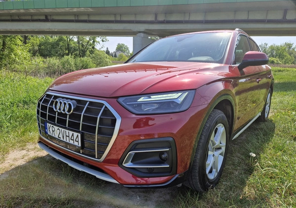 Audi Q5 cena 147000 przebieg: 50480, rok produkcji 2021 z Skawina małe 631